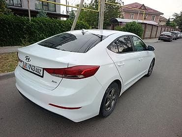 byd e7: Hyundai Elantra: 2018 г., 1.4 л, Вариатор, Бензин, Седан — 6