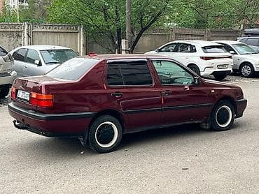 авто венто: Volkswagen Vento: 1993 г., 1.8 л, Ручные, Бензин, Седан — 5