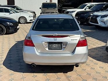 мерседес 124 с: Honda Inspire: 2005 г., 3 л, Автомат, Бензин, Седан — 3