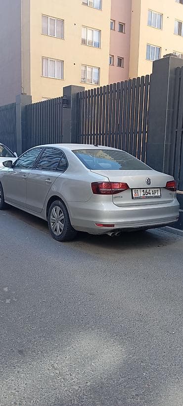 Унаа сатуу: Volkswagen Jetta: 2016 г., 1.6 л, Автомат, Бензин, Седан — 2