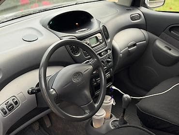 тоета ярис версо: Toyota Yaris Verso: 2001 г., 1.3 л, Бензин, Минивэн — 8