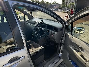 обмен ест: Nissan Serena: 1999 г., Автомат, Минивэн — 8