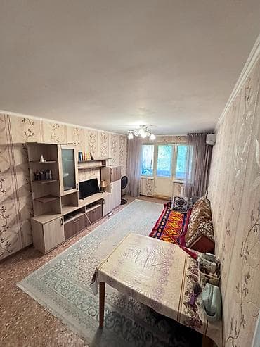 Квартиры: 3 комнаты, 58 м², Боконбаева/Уметалиева 104 серия, 3 этаж, Косметический ремонт — 1