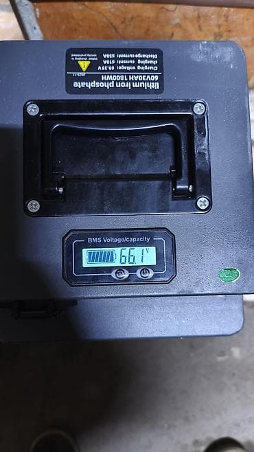 электроскутери: Литий-железо-фосфатная батарея (LiFePO4) 60V 30Ah, 1800 Wh — 1