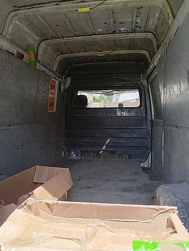 sprinter 2 7: Легкий грузовик, Mercedes-Benz — 2