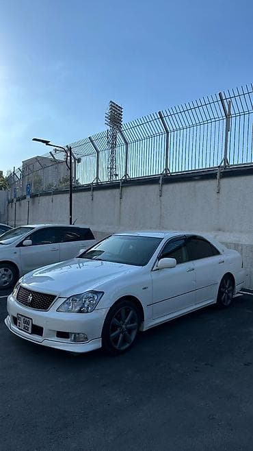 jet car: Toyota Crown: 2004 г., 3 л, Автомат, Бензин, Седан — 1