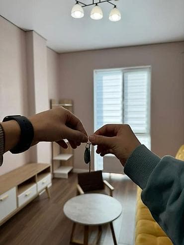 сдаю дом или квартиру: 2 комнаты, 40 м², С мебелью — 1