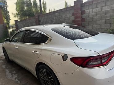 Продажа авто: Hyundai Grandeur: 2017 г., Автомат, Газ, Седан — 2