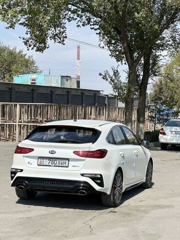 лидер авто бишкек рассрочка: Kia K3: 2020 г., 1.6 л, Робот, Бензин, Хэтчбэк — 6