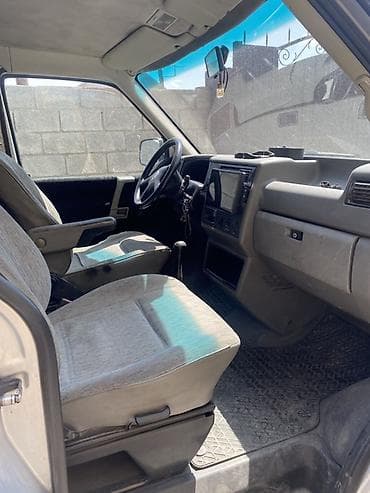 Транспорт: Volkswagen Transporter: 2003 г., 2.5 л, Механика, Дизель, Фургон — 4