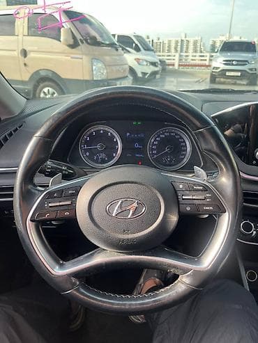 byd e7: Hyundai Sonata: 2020 г. — 6