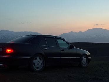 Mercedes-Benz E-Class: 2001 г., 3.2 л, Автомат, Бензин, Седан — 2