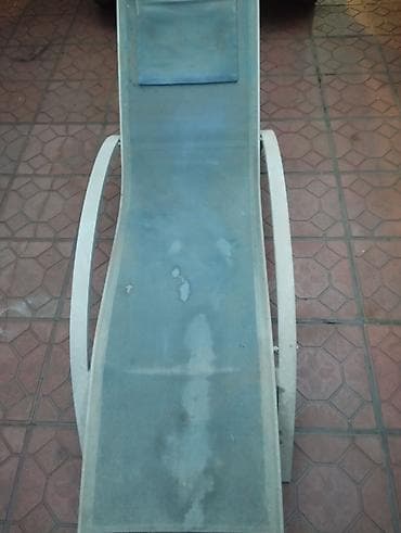 стул в аренду: Шезлонг Металл — 1