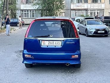 step wgn: Honda Stream: 2003 г., 2 л, Автомат, Бензин, Универсал — 6