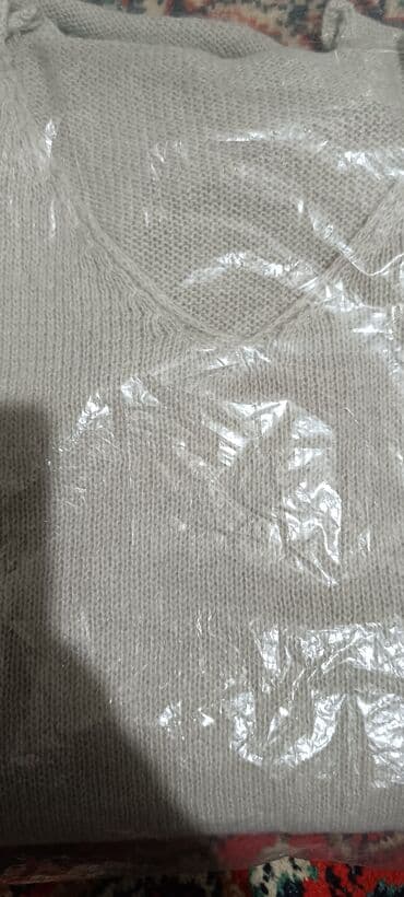 шерстяные кофты женские больших размеров: Стильные женские осенне-зимние кофточки в красномсером и горчичном — 27