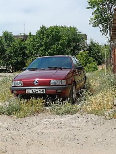 transporter multivan: Volkswagen Passat: 1993 г., 2 л, Механика, Бензин, Седан — 2