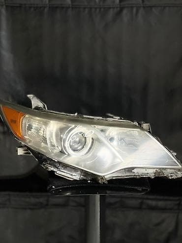led h11: Передняя правая фара Toyota 2012 г., Б/у, Оригинал, США — 1