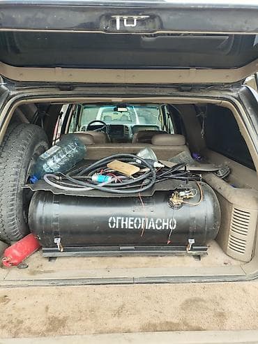 byd plus: Chevrolet Suburban: 2001 г., 5.7 л, Автомат, Газ, Внедорожник — 4