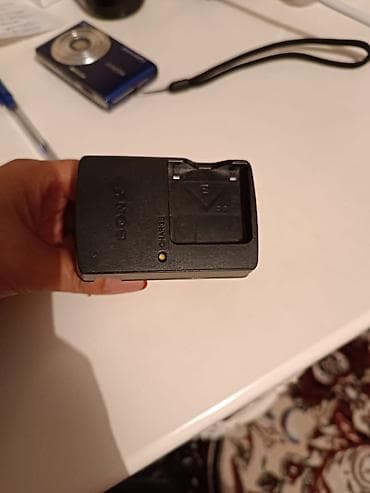 nokia e72: Компактная фотокамера(Мыльница) Sony Cyber-shot, куплен давно и — 3
