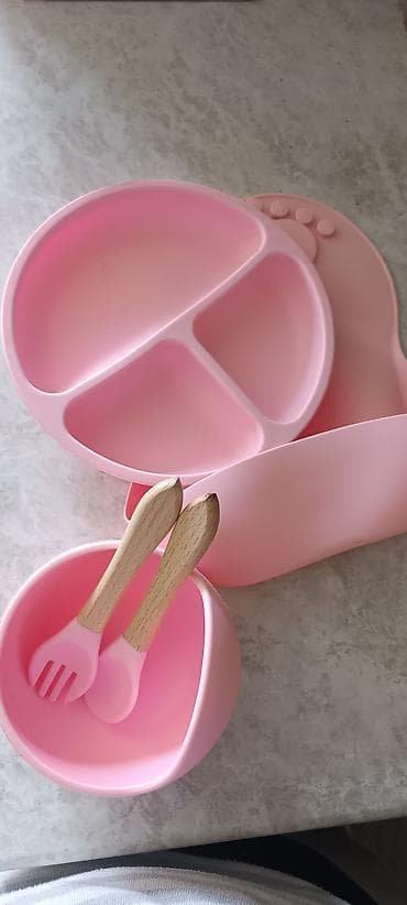 Товары для новорождённых: Набор детской посуды для прикорма, розовый, силикон Состав набора: - — 1
