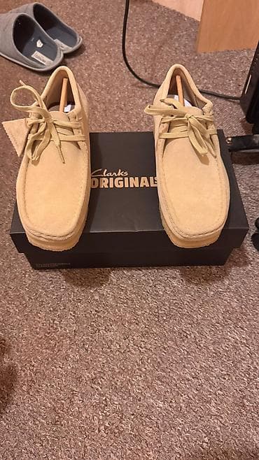 Мужские ботинки, 41, Clarks, Новый, цвет - Бежевый, Платная доставка, Самовывоз