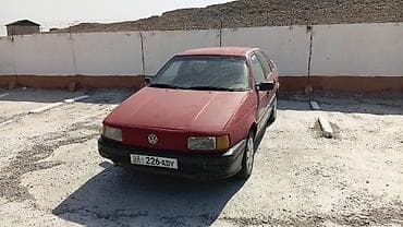 golf 2: Volkswagen Passat: 1991 г., 1.8 л, Механика, Бензин, Седан — 1
