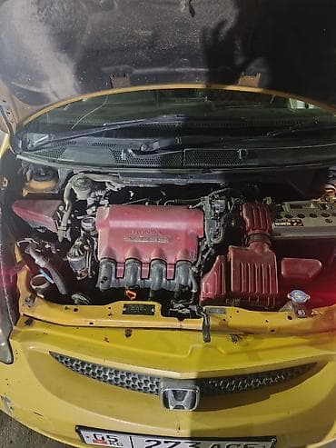 fit 2: Honda Fit: 2005 г., 1.5 л, Вариатор, Бензин, Хэтчбэк — 3