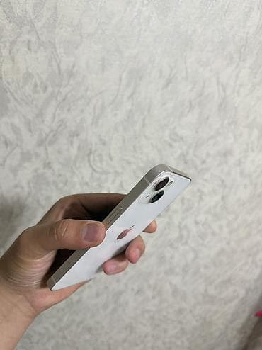 iphone 2g: IPhone 13, Б/у, 128 ГБ, Белый, 79 % — 2