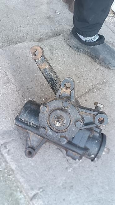 Рулевой редуктор (механизм рулевого управления) для