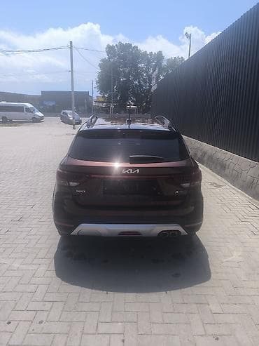 Продажа авто: Kia Rio X-Line: 2022 г., 1.6 л, Автомат, Бензин, Хэтчбэк — 4