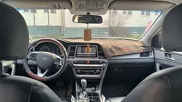 Hyundai Sonata: 2018 г., 2 л, Автомат, Газ, Седан — 6