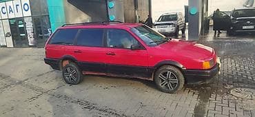 молдинг на пассат: Volkswagen Passat Variant: 1989 г., 1.8 л, Механика, Бензин, Универсал — 8
