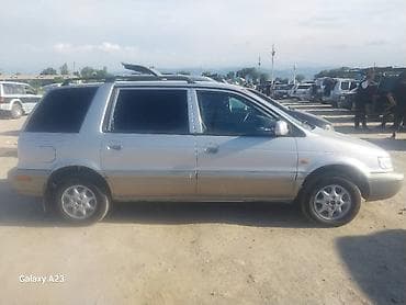 neta u pro машина: Mitsubishi Space Runner: 2000 г., 2 л, Автомат, Бензин, Минивэн — 2