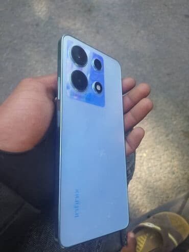 infinix телефон: Infinix Hot 30, Колдонулган, 128 ГБ, түсү - Күмүш, 2 SIM — 4