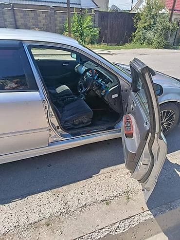 Honda Accord: 2001 г., 2 л, Автомат, Бензин, Седан — 3