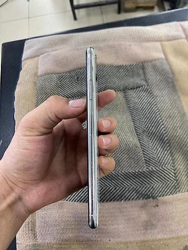 iphone 8s plus: IPhone Xs Max, Б/у, 256 ГБ, Белый — 2