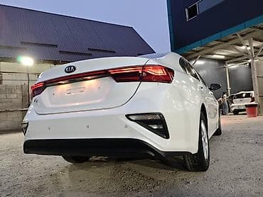 byd e9: Kia K3: 2019 г., 1.6 л, Автомат, Бензин, Седан — 5