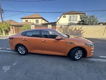 honda corolla: Kia K5: 2018 г., Седан — 2