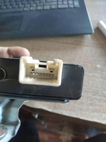 изготовление чип ключа для автомобиля: Toyota Aristo 147 ЭБУ двери, Тойота Аристо 147 электронный блок — 2