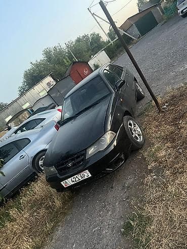Daewoo Nexia: 2012 г., Кол менен иштөөчү, Бензин, Седан