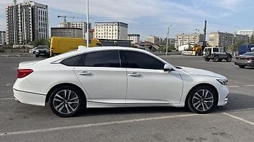 e53 amg: Honda Accord: 2019 г., 2 л, Вариатор, Гибрид, Седан — 6