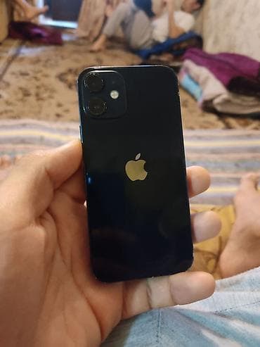 apple 12: IPhone 12 mini, Б/у, 128 ГБ, Черный, 88 % — 1
