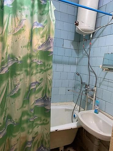 3 комнаты, 60 м², 105 серия, 1 этаж — 4