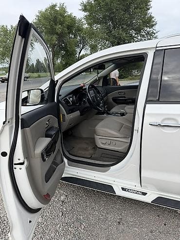 Kia: Kia Carnival: 2020 г., 2.2 л, Автомат, Дизель, Минивэн — 10