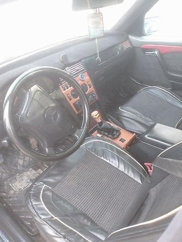 помпа е60: Mercedes-Benz C-Class: 1994 г., 2.8 л, Механика, Бензин, Седан — 2