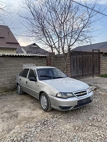 рено сандеро: Chevrolet Nexia: 2008 г., 1.5 л, Седан — 5