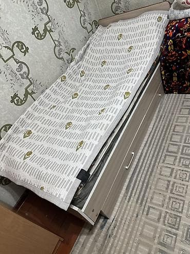bunk bed: Односпальная кровать, С ящиком для хранения, длина - 195 см — 1