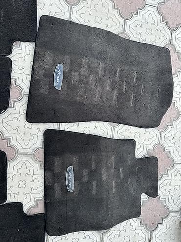 Аксессуарлар жана тюнинг: Комплект ковриков в салон автомобиля Crown Athlete Состояние — 4