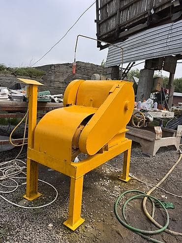 генаратор бензин: Щековая дробилка (стационарная) Описание: - Промышленная щековая — 2