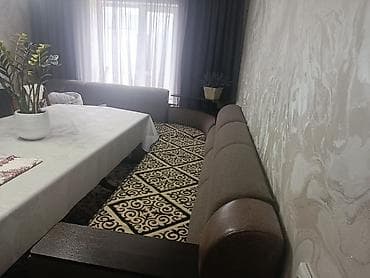 Угловой диван, C подушками